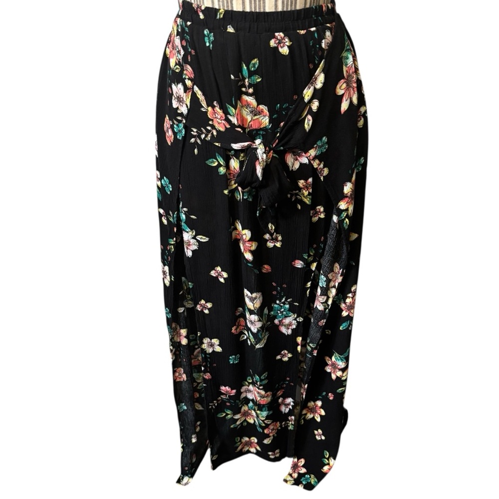 Floral Maxi Skirt Small (3/5) No Boundaries Black Tropical Flowers Pink Green